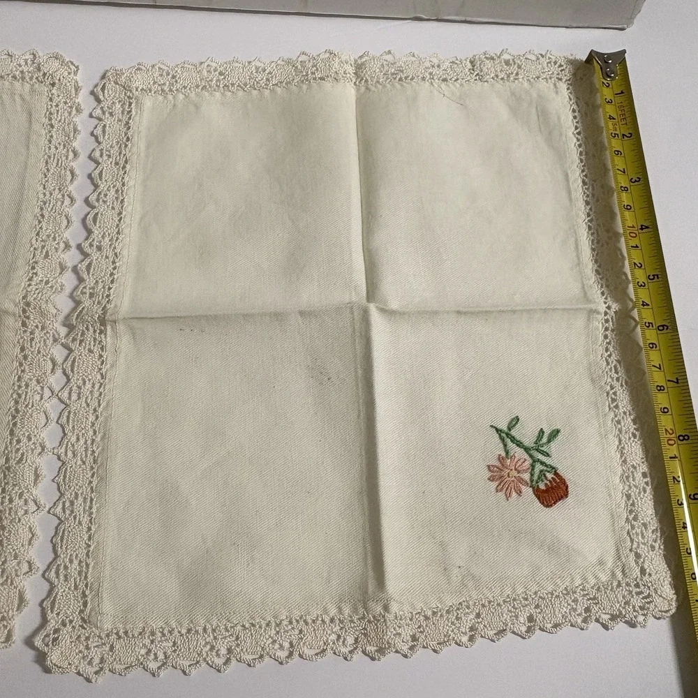 Vintage Hand Embroidered Flower Linen Tea Towels Lace Trim Lot Of 2 Cottage 10